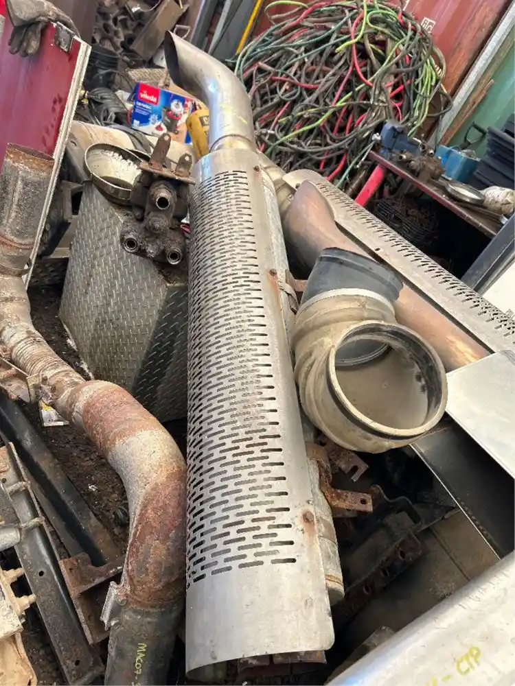 Used 2007 Mack CT713 Exhaust Pipe and Part for sale Lakefield Ontario