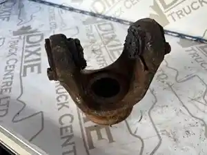 Used Eaton DS461P Differential Yoke (Stock #PET94-4547-YOKE)) Part Image