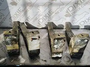 Used 2000 FREIGHTLINER FLD120 Fuel Tank Bracket (Stock #FRE00-5725-FLTNKBRK)) Part Image