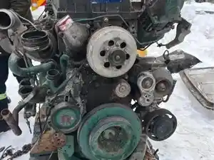For Parts Volvo D13 Engine Assy (Stock #VOL-4162-ENG)) Part Image