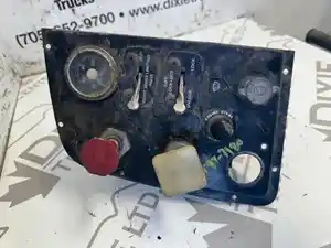 Used Ford LTL9000 Combination Switch (Stock #FOR87-3980-DSHPNL)) Part Image