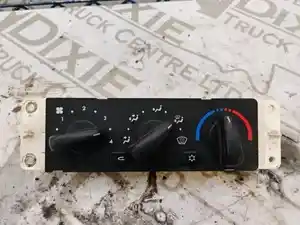 Used Freightliner 122SD Heater/AC Control Assy (Stock #FRE16-4504-HVAC)) Part Image
