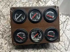 Used Freightliner FLD120 Combination Switch (Stock #FRE-4379-GAUGPNL)) Part Image