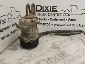 Used Freightliner FLD120SD A/C Compressor (Stock #FRE08-2951-AIRCMPR)) Part Image