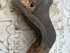 Used Hino Engine Mount (Stock #HIN-5850-ENGMNT/1)) Part Image