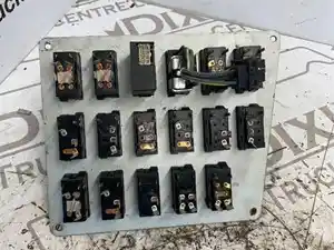Used International 9900I Combination Switch (Stock #INT08-2042-CS)) Part Image