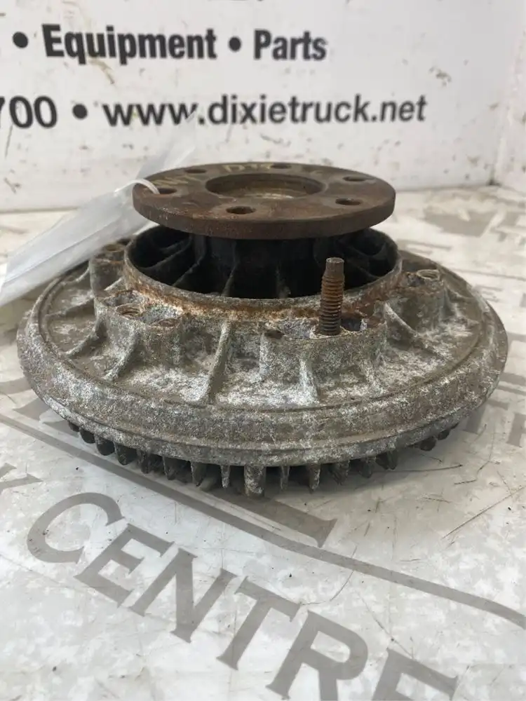 Used International DT466 Fan Clutch/Hub for sale Lakefield Ontario
