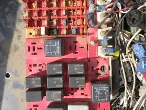 Used Mack CL Fuse Box (Stock #MAC99-1394-FUSBX/2)) Part Image
