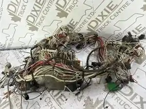 Used Mack CL Fuse Box (Stock #MAC-5624-FUSEBX)) Part Image
