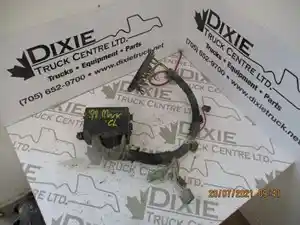 Used Mack CL713 Fuse Box (Stock #MAC1356-FUBX/2)) Part Image