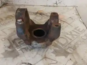 Used Meritor/Rockwell 46-160 Differential Yoke (Stock #PET22-3186-YOKE)) Part Image