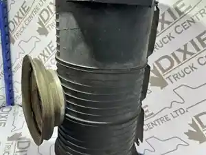 Used 2005 Mack CXN613 Air Cleaner (Stock #MAC05-2678-AIRCLNR)) Part Image