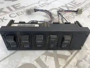 Used Column Switch (Stock #INT05-2152-CLMSWCH)) Part Image