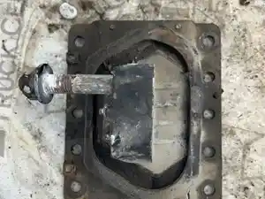Used Engine Mount (Stock #MAC16-2223-FRNTENGM)) Part Image