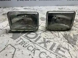 Used Light (Stock #O/S-4221-LGHT)) Part Image