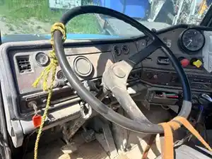 Used 1988 Freightliner FL112 Cab (Stock #FRE88-6160-CAB)) Part Image