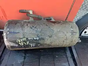Used 1994 Peterbilt 357 Air Tank (Stock #PET94-4547-AIRTNK/2)) Part Image