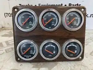 Used Instrument Cluster (Stock #FRE97-2791-CLSTR/3)) Part Image