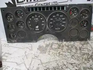 Used 1998 Mack CH613 Instrument Cluster (Stock #MAC98-2042-CLST)) Part Image