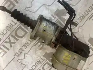 Used Brake Booster (Stock #INT00-2514-BRKBSTR)) Part Image