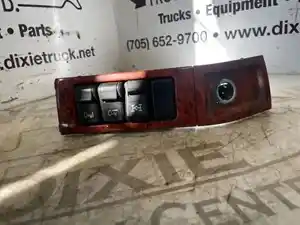 Used Column Switch (Stock #VOL00-3121-SWITCH/4)) Part Image