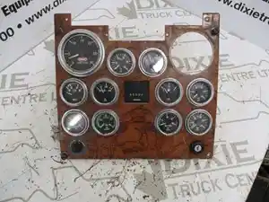 Used 2000 Peterbilt 378 Instrument Cluster (Stock #PET00-1964-INCLST)) Part Image