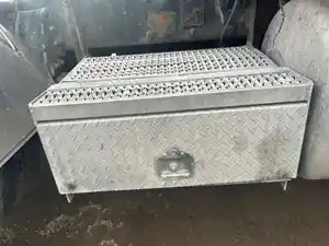 Used Tool Box (Stock #PET00-3996-TOOLBX)) Part Image