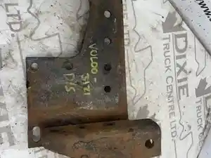Used Volvo VNL Other (Stock #VOL00-3121-BMPBRKT/)) Part Image