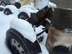 Used 2000 Front Axle, Complete Image