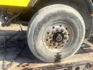 Used 2002 Volvo VHD Front Axle, Complete (Stock #VOL02-6195-FRAXL)) Part Image