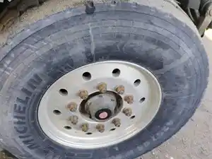 Used 2004 International 5600I Front Axle, Complete (Stock #INT04-6097-FRAXL)) Part Image
