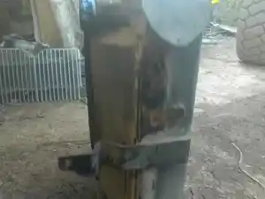 Used 2004 International 5600I Radiator (Stock #INT04-6097-RAD)) Part Image