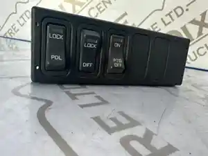 Used Column Switch (Stock #INT06-3903-SWTCHE)) Part Image