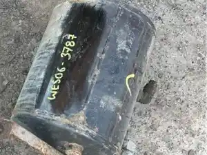 Used 2006 Western Star 4900SA Air Tank (Stock #WES06-3787-AIRTNK)) Part Image