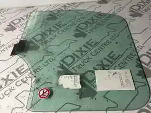 Used Windshield Glass Image