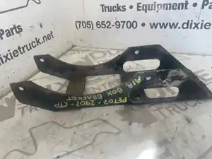 Used 2007 Air Tank Bracket (Stock #PET07-2902-AIRBRKT)) Part Image