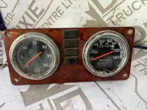 Used 2007 Freightliner Classic 120 Instrument Cluster (Stock #FRE07-2426-CLSTR)) Part Image