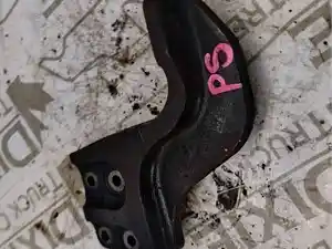 Used 2007 Engine Mount (Stock #HIN07-5747-ENGMNT/P)) Part Image