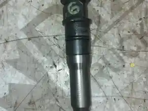 Used Mercedes OM460LA Injector (Stock #FRE08-2951-FUELINJC)) Part Image