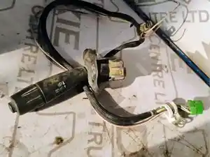 Used Column Switch (Stock #PET10-1009-SGNLSWTC)) Part Image
