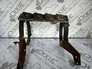 Used Bracket (Stock #WES13-4634-AIRBRTHR)) Part Image