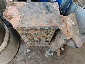 Used Battery Box (Stock #WES15-5104-BATBX)) Part Image