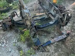 Used 2018 International RH613 Front Axle, Complete (Stock #INT18-5305-FRAXL)) Part Image