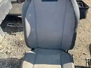Used Cab (Stock #MAC20-4235-SEAT/PS/)) Part Image