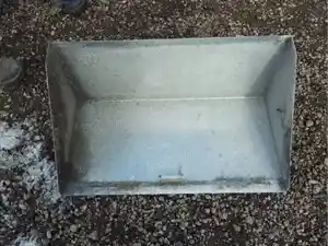 Used Battery Box (Stock #PET05-3215-BATBXCVR)) Part Image