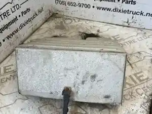 Used Battery Box (Stock #MAC-3731-BATBXCVR)) Part Image