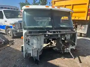 Used Cab (Stock #INT04-1265-CAB)) Part Image
