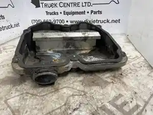 Used Caterpillar C15 Valve Cover (Stock #CAT-3371-VALCVR/3)) Part Image