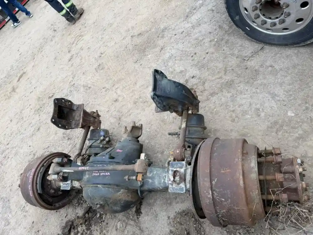 Used, Recycled, New, and Aftermarket Heavy Duty Truck Parts