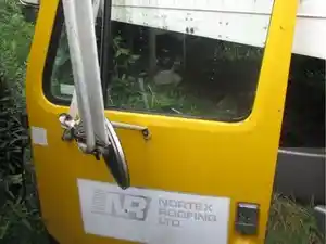 Used Door (Stock #INT96-1424-DORDVR)) Part Image
